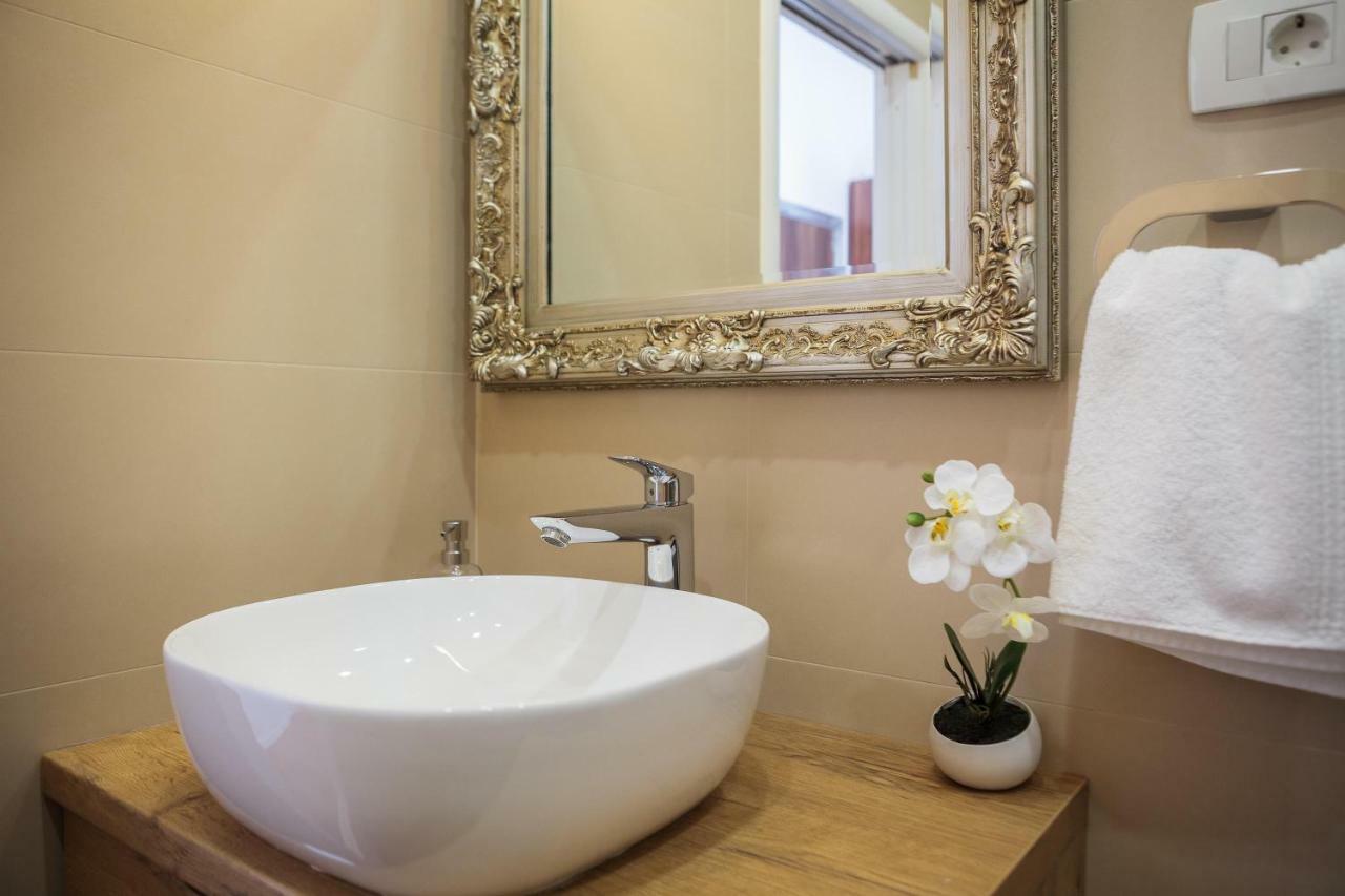 Luxury Apartment Luce Сплит Экстерьер фото